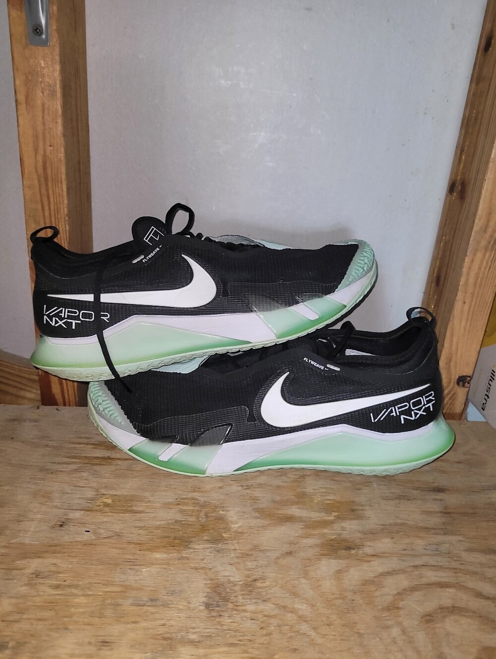 Nike Court React Vapor NXT CV0724-009 Men's 12 Tennis Shoes Black Mint Sneakers